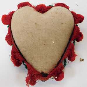 A World War I sweetheart beadwork pin cushion, of heart form, bearing the phrase Success to Our... - 5
