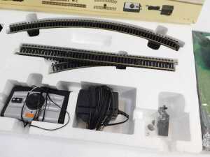 A Hornby Yorkshire Pullman OO gauge train set, R1136, boxed with outer packaging. - 3
