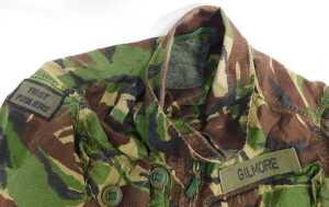 Army clothing, to include a khaki green jumper size XL, camouflage fleece, camouflage jacket... - 2