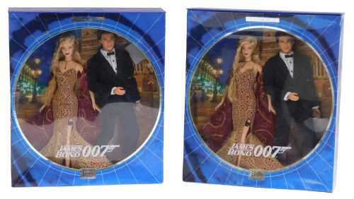 A Barbie Collectables James Bond 007 Ken and Barbie Dolls gift set, boxed. (2)