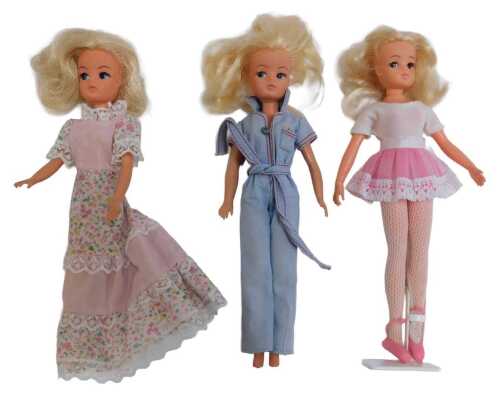 A group of Pedigree Sindy dolls, with clothing and accessories. (3)