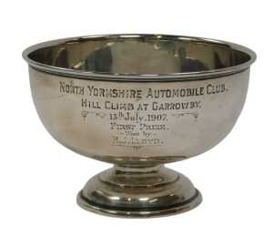 An Edward VII silver footed bowl, with presentation engraving "NORTH YORKSHIRE AUTOMOBILE CLUB,...
