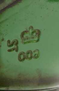 An Agri Castrol one quart oil jug, and an Agri Castrol grease tin. (2) - 4
