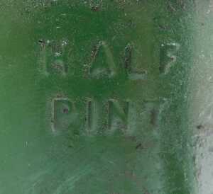 Various oil cans, including a Halford half pint can, a Castrol one pint can, Force Feed oil can,... - 7