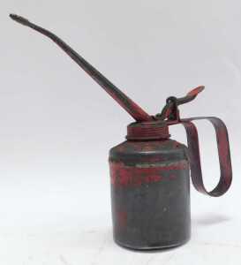 Various oil cans, including a Halford half pint can, a Castrol one pint can, Force Feed oil can,... - 8