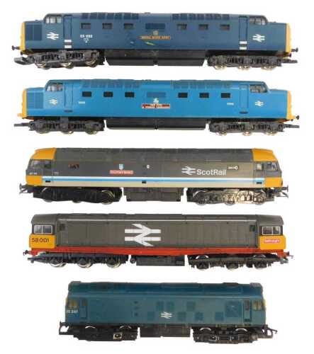 Hornby and Lima OO gauge diesel locomotives, including a Class 58 OO1, Railfreight grey and...