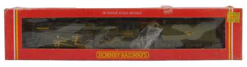 A Hornby OO gauge Standard Class 9F locomotive Evening Star, 2-10-0, 92220, BR lined green, R373.