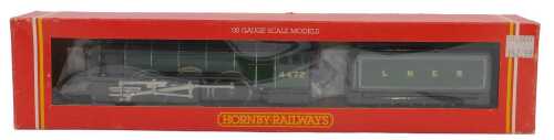 A Hornby OO gauge Class A1 locomotive Flying Scotsman, 4-6-2, 4472, LNER lined green, R398.