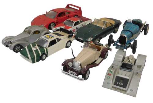 Various Burago and Polistil diecast, including a Burago Ferrari F40 1987 1:18 scale, a Jaguar...