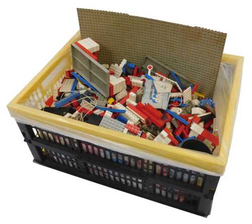 Various LEGO, including baseboards, LEGO System LEGO, etc. (1 box)