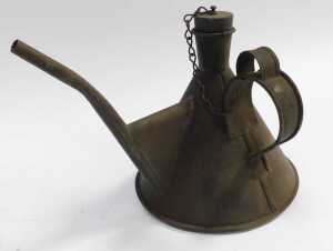 Various oil cans and blow lamps, including a Crestella lamp, a Radius No. 52 blow lamp, Max... - 11
