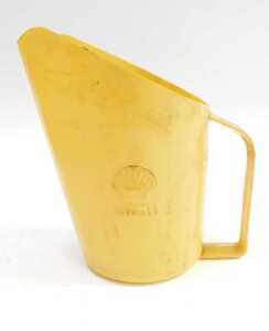 Various oil cans, including plastic Shell one quart oil cup, a Lister oil can, Kay's Lubricating... - 4