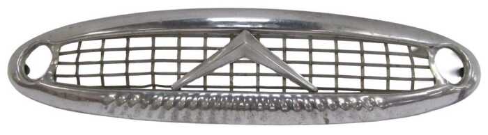 A Daimler SP250 chrome grille.