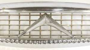 A Daimler SP250 chrome front grill and bumper. (2) - 2