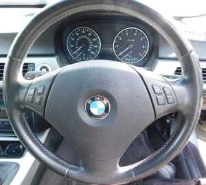 A BMW 320i Estate, Registration FV07 DVC, 2007, green, 1995cc, petrol, manual, 72,082 recorded... - 6