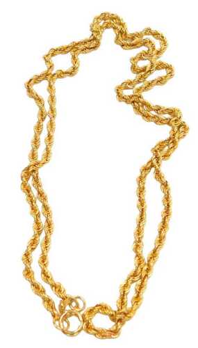 A 9ct gold rope twist neck chain, on a bolt ring clasp, 1.8g, 46cm long.