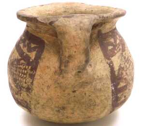A Chinese Neolithic period clay pot, of twin handled form, with brown painted decoration of... - 2