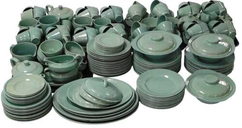 An extensive Woodsware Beryl pattern tea dinner and coffee service, to include gravy boats and...