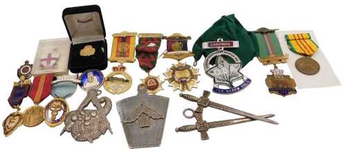 Assorted presentation medals and orders, for the Order of the Buffalo, Order of Oddfellows...