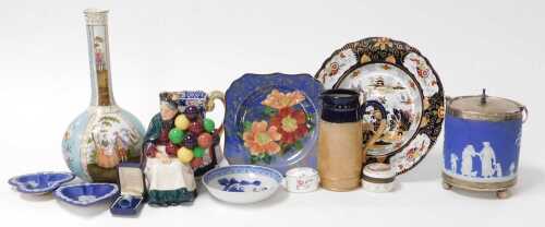 A group of ceramics, including a Royal Doulton figure of the Old Balloon Seller HN1315, Wedgwood...