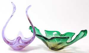 Four late 20thC glass bowls or vases, including a Murano green glass bowl, of scrolling leaf... - 4