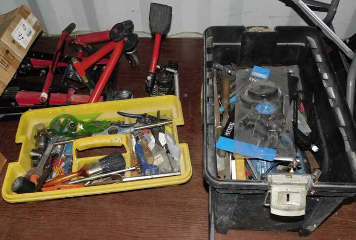 Tools, comprising jacks, metal frames, ramps, a toolbox containing hand tools. (contents under 1...