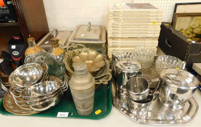 Silver plated wares and household wares, etc., to include a cocktail shaker, small serving bowls,...
