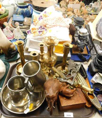 Metalware, household items, textiles, to include brass candlesticks, vases, pewter tankards,...
