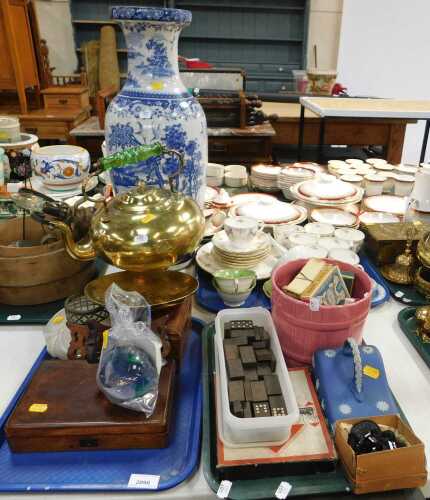 Miscellaneous household items, to include part tea services, a large and white vases, a large...