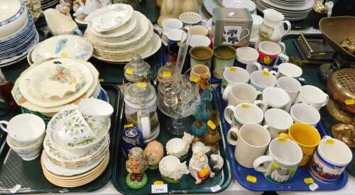 Ceramics, glassware and mixed household items, comprising mugs, milk jugs, small animal figures,...