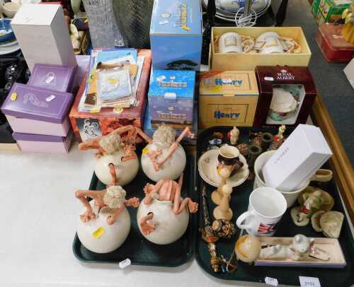 Ceramics, comprising a selection of Tuskers items, elephants in a big box, including boxes,...