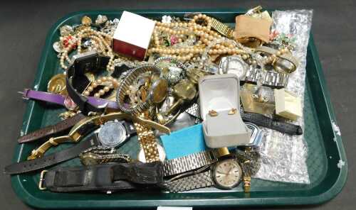Costume jewellery, to include faux pearl necklaces, stud earrings, lady's and gentleman's...
