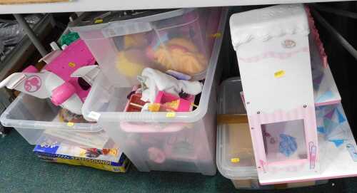 Toys, to include dolls, Barbie items, board games, etc. (contents under 1 table)