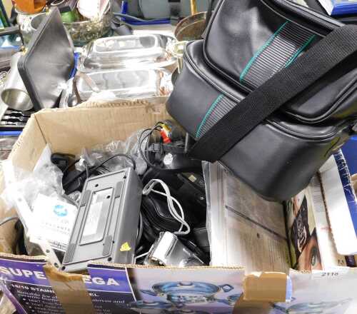 Various camera equipment, to include a Kodak Easy Share E875 camera. (1 box)