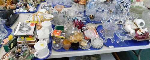 Glassware and houseware, to include an Aynsley pattern part tea set, wine glasses, cocktail...