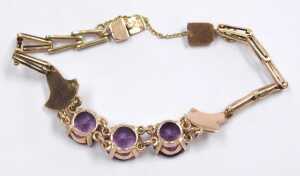 A mystic topaz bracelet, set with three round brilliant cut stones, each in a raised four claw... - 2