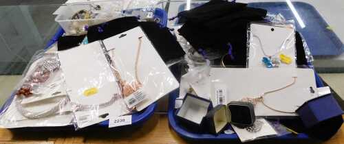 Costume jewellery, to include necklaces, brooches, etc. (2 trays)