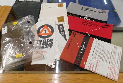 An original Rover 2000 literature pack, part number 4800, to include Owner's maintenance manual,...
