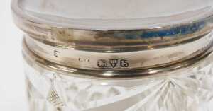 A George V silver cut glass dressing table jar, with plain lid, on circular body hobnail cut,... - 4