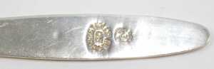 Various early 20thC pickle forks, an example with floral and entwined stem, with three pronged... - 4