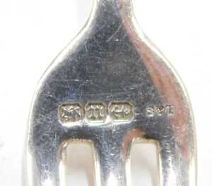 Nine various silver pickle forks and other serving items, two silver gilt miniature spoons,... - 2