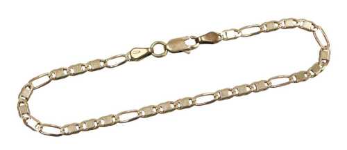 A byzantine link bracelet, yellow metal stamped 375, 18cm long, 3.9g.