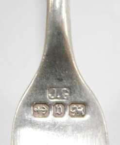 Ten pickle and other serving forks, to include a small two pronged example with plain stem, 10cm... - 3