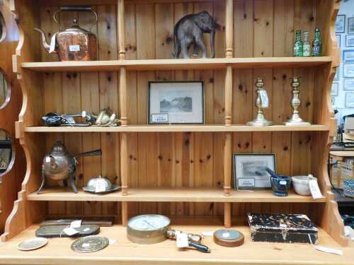V - Various brassware, bygones, collectables, etc., a copper kettle, elephant ornament, empty...