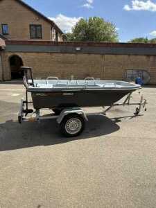V - A Polport 290 fishing boat, with electric engine and trailer. NB. VAT is payable on the hammer... - 3