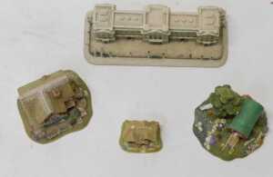 A group of Lilliput Lane sculptures, to include Buckingham Palace in Winter, Toll Booth Llanfair,... - 4