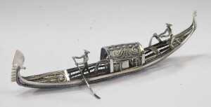 A white metal filigree model of a gondola, surmounted by two figures with paddles, white metal... - 2