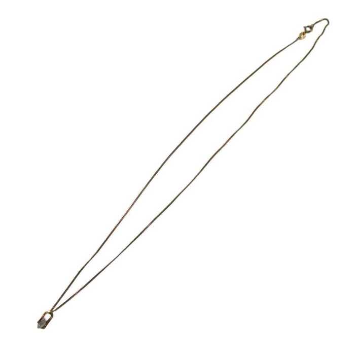 A 9ct gold pendant and chain, the pendant set with a square cut imitation diamond, with a swirl...
