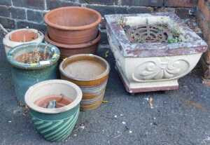 Garden plant pots, to include terracotta, stoneware, etc.