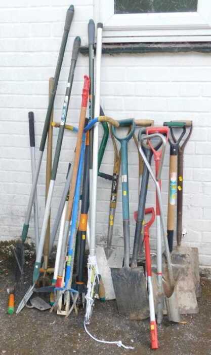 Garden tools, to include shovels, rakes, shears, garden forks, etc. (a quantity)